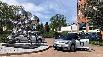 Elektroauto mit Wackler Bubblemännchen