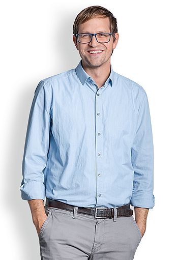 Engagierte Mitarbeiter bei Wackler für die Vertragsverwaltung für kaufmännisches Facility Management