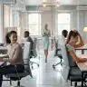 Professionelle Gebäudereinigung und Facility Management im Büro.
